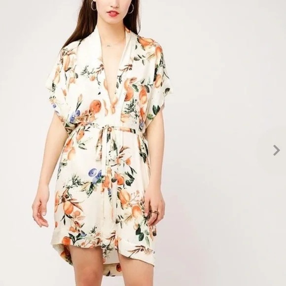 Dress Forum Dresses & Skirts - Dress Forum Peach Fruit Print Wrap Dress Short Sleeve Mini Size S Small